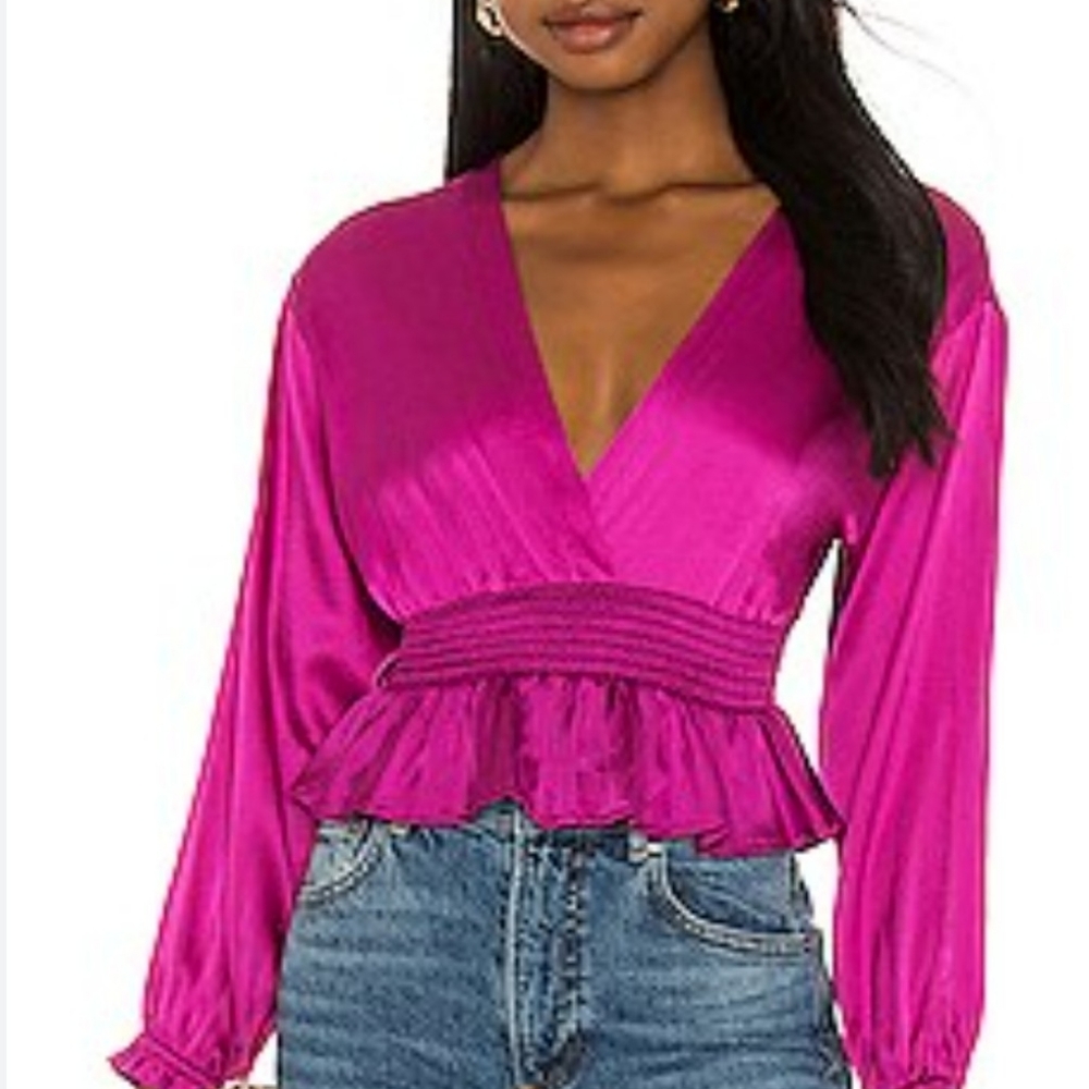 1.STATE SILKY TOP FUSCHIA Size XS